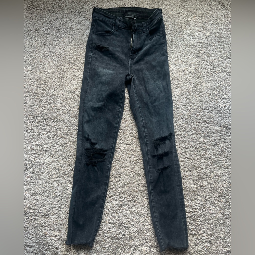 AE Next Level Jegging Size 000 short black with rips